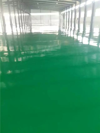 赤峰给你一份 地坪漆施工 + 维修（翻新）